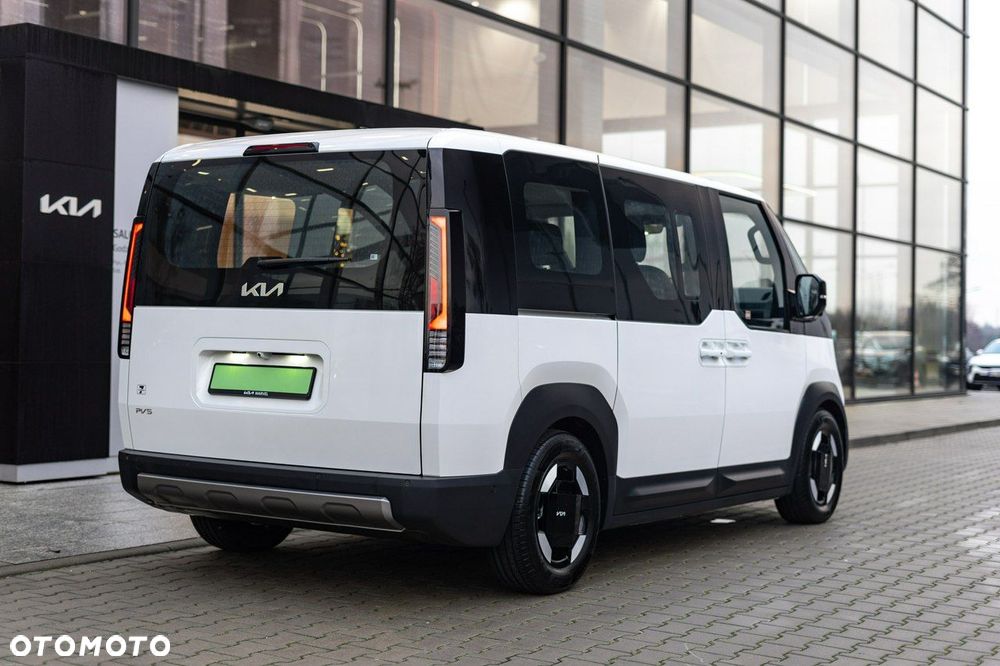 Kia PV5 - 3