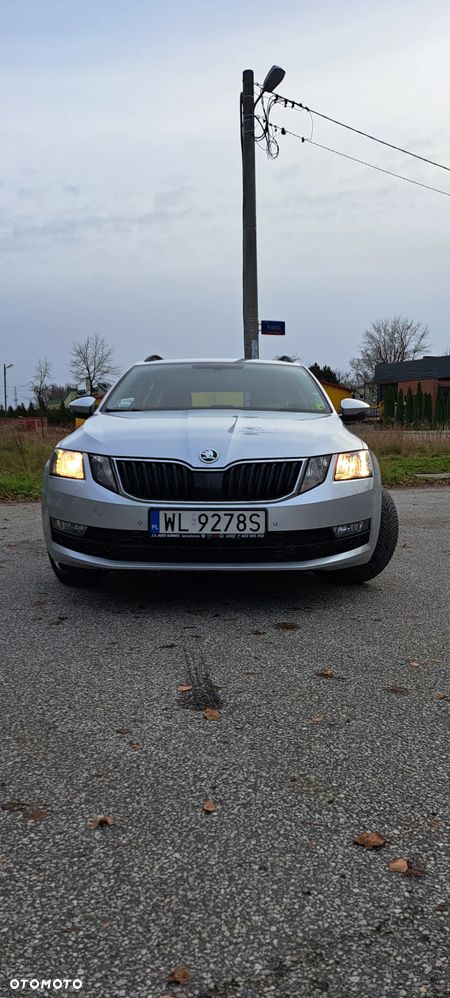 Skoda Octavia 1.6 TDI Ambition - 1