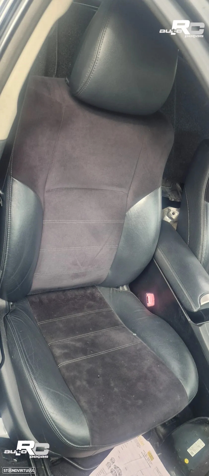 Toyota Avensis D-4D para peças - 6