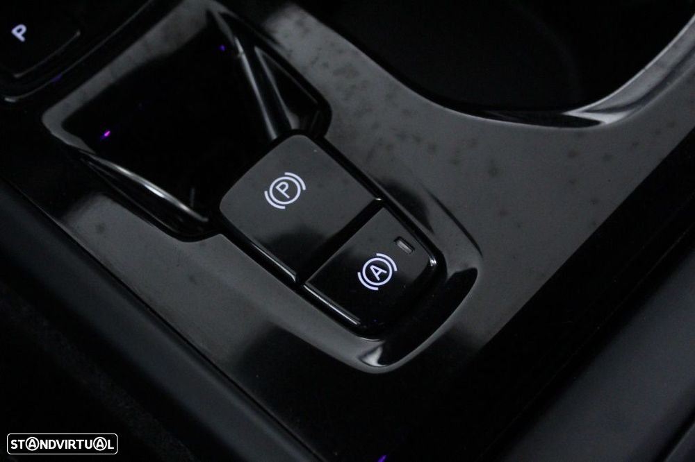 Volvo XC 40 1.5 T2 Plus Dark Auto - 29