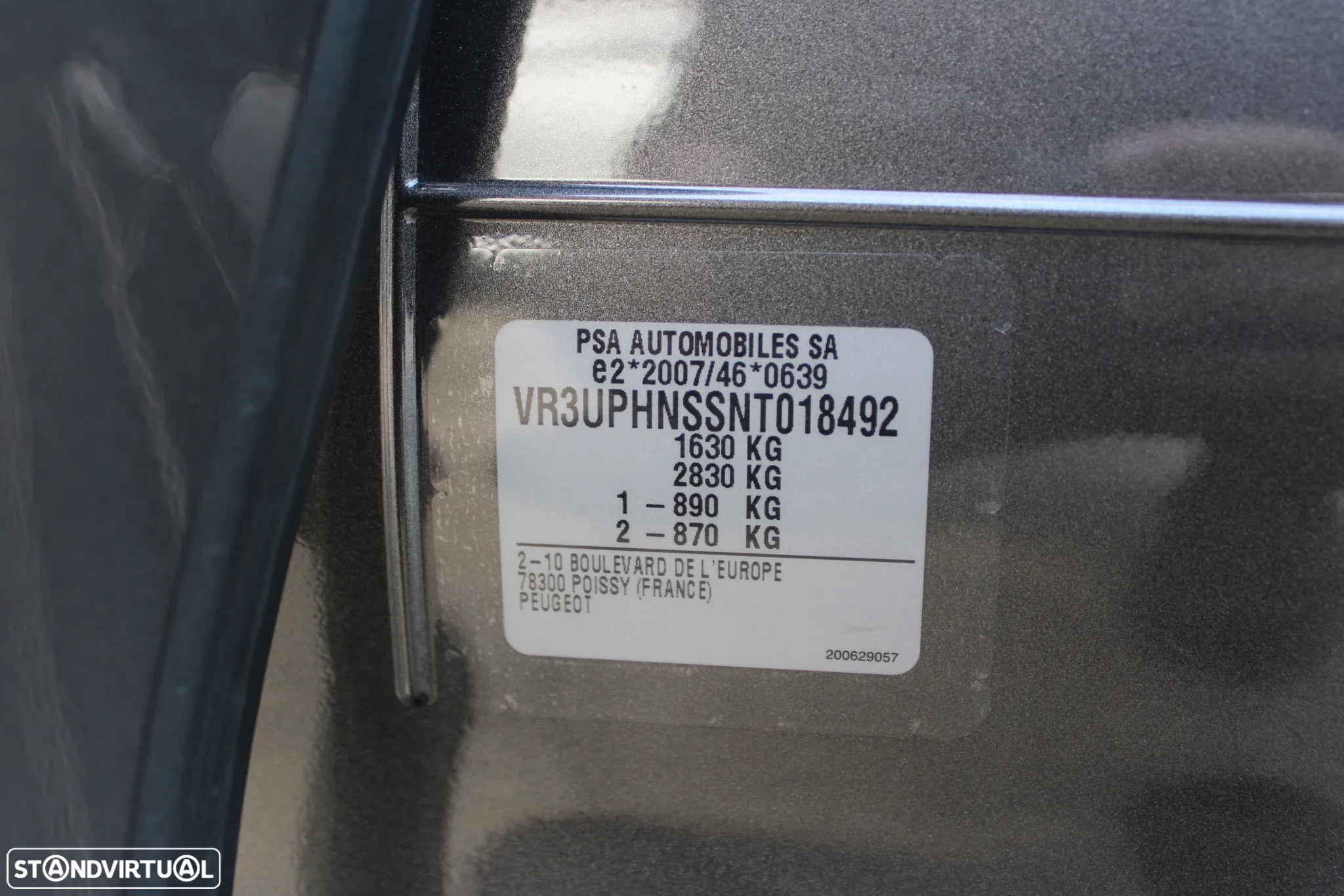 Peugeot 208 1.2 PureTech GT Line EAT8 - 18
