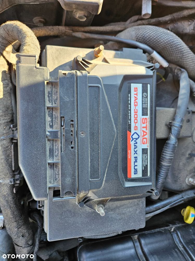 Jeep Grand Cherokee - 13