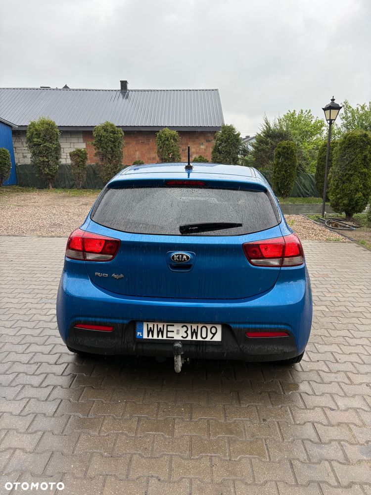 Kia Rio 1.2 L Business Line - 7