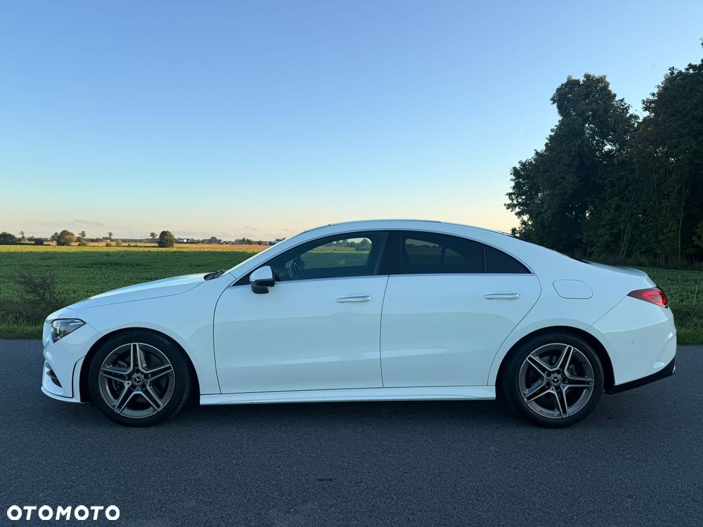 Mercedes-Benz CLA 200 7G-DCT AMG Line - 2