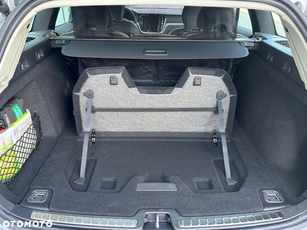 Volvo V60 B4 B Core - 14