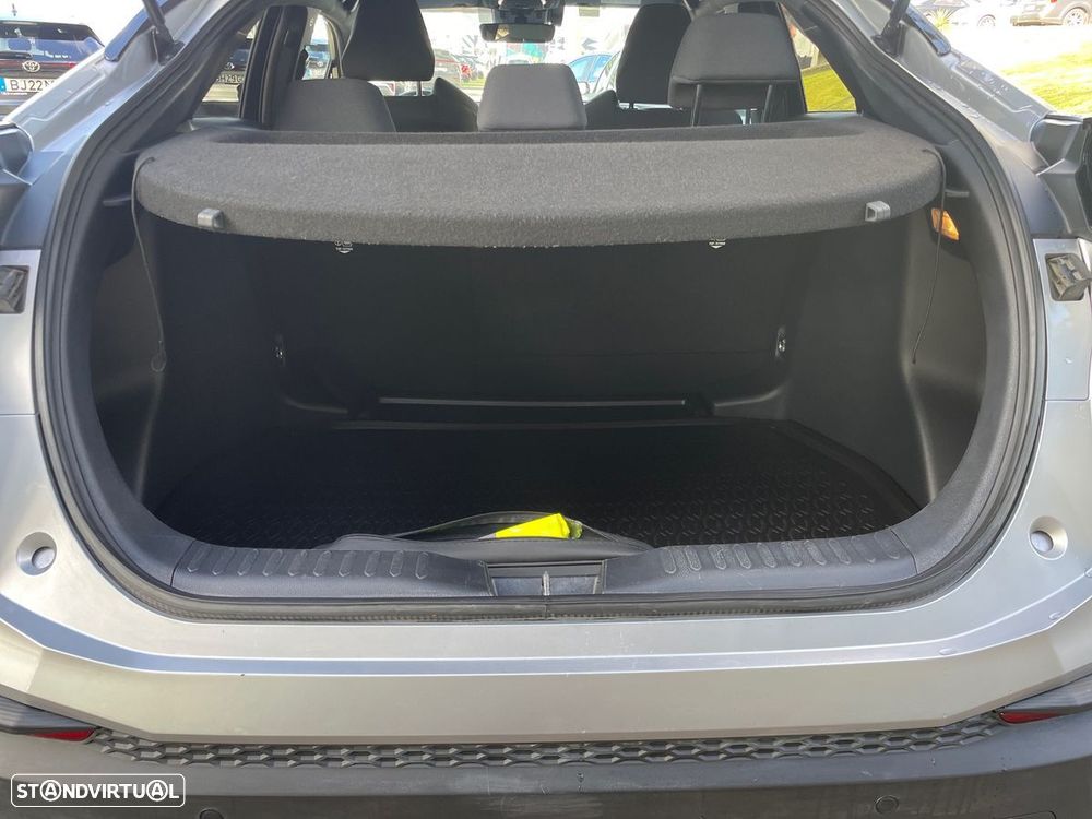 Toyota C-HR 1.8 Hybrid Square Collection - 11