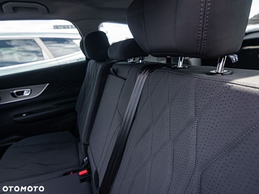 Chery Tiggo 8 1.6 T-GDI Prestige DCT - 11