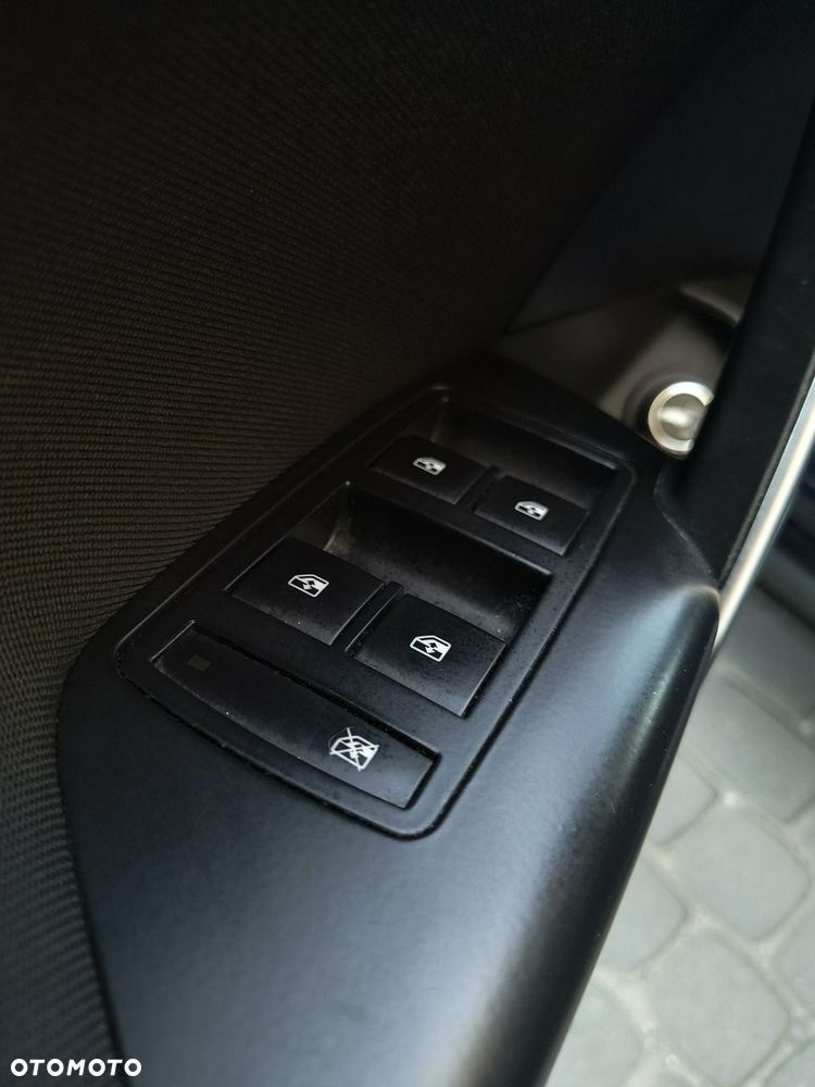 Opel Insignia 2.0 CDTI automatik Sport - 30