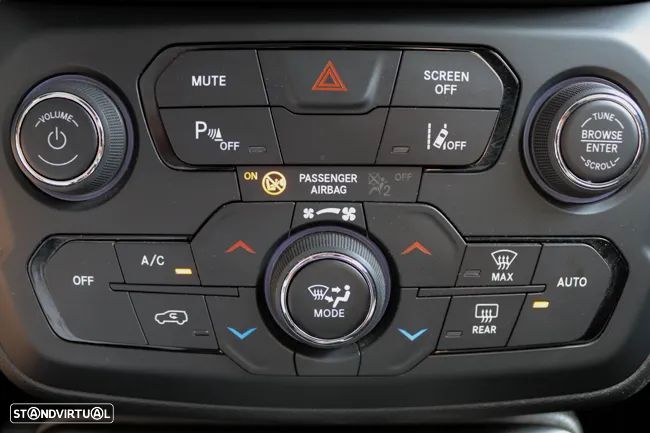 Jeep Renegade 1.0 T Limited - 13