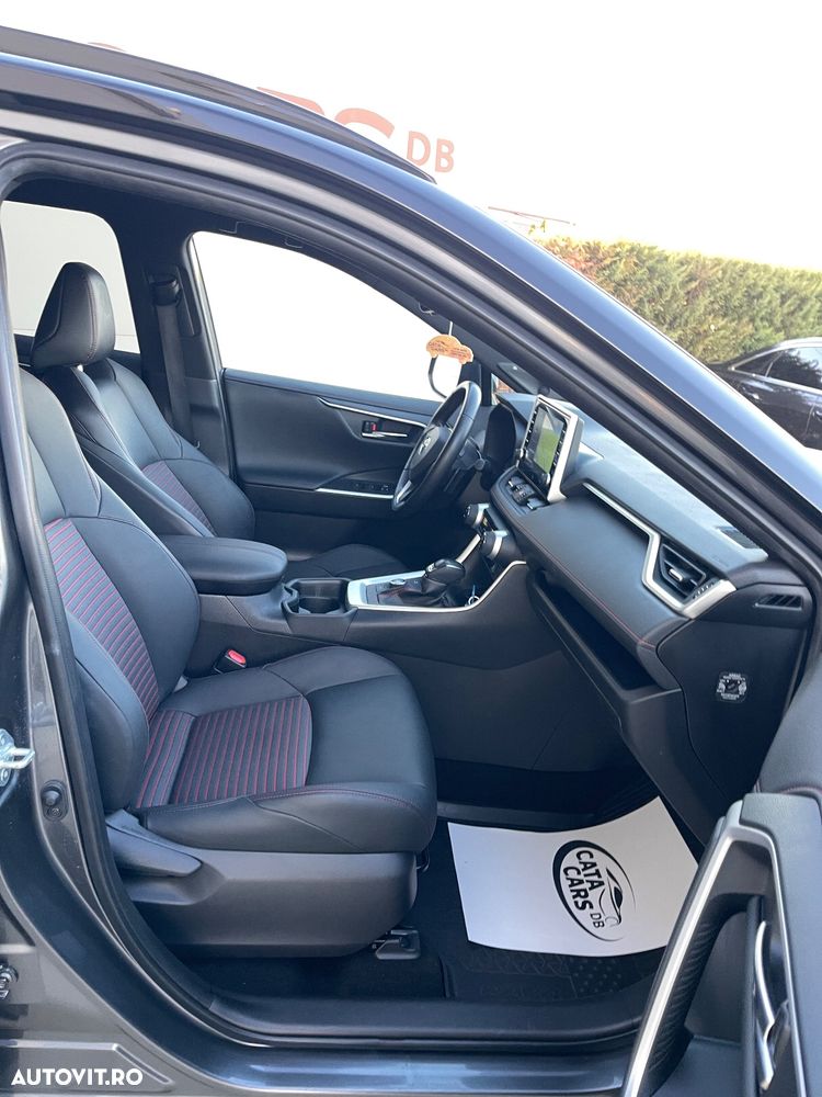 Toyota RAV4 ver-2-5-phev-vvt--ie-4x4-style-bi--tone - 23