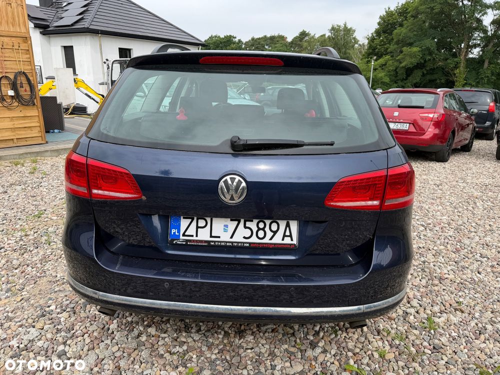 Volkswagen Passat 2.0 TDI 4Mot Highline DSG - 8