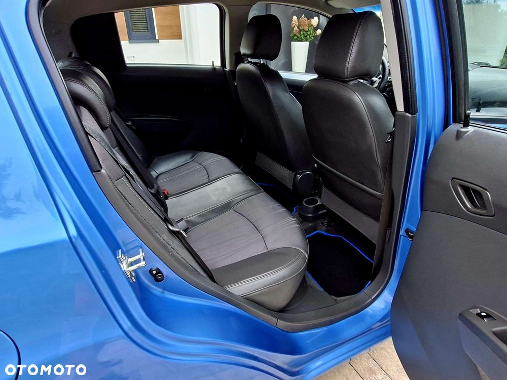 Chevrolet Spark 1.2 LT+ - 12