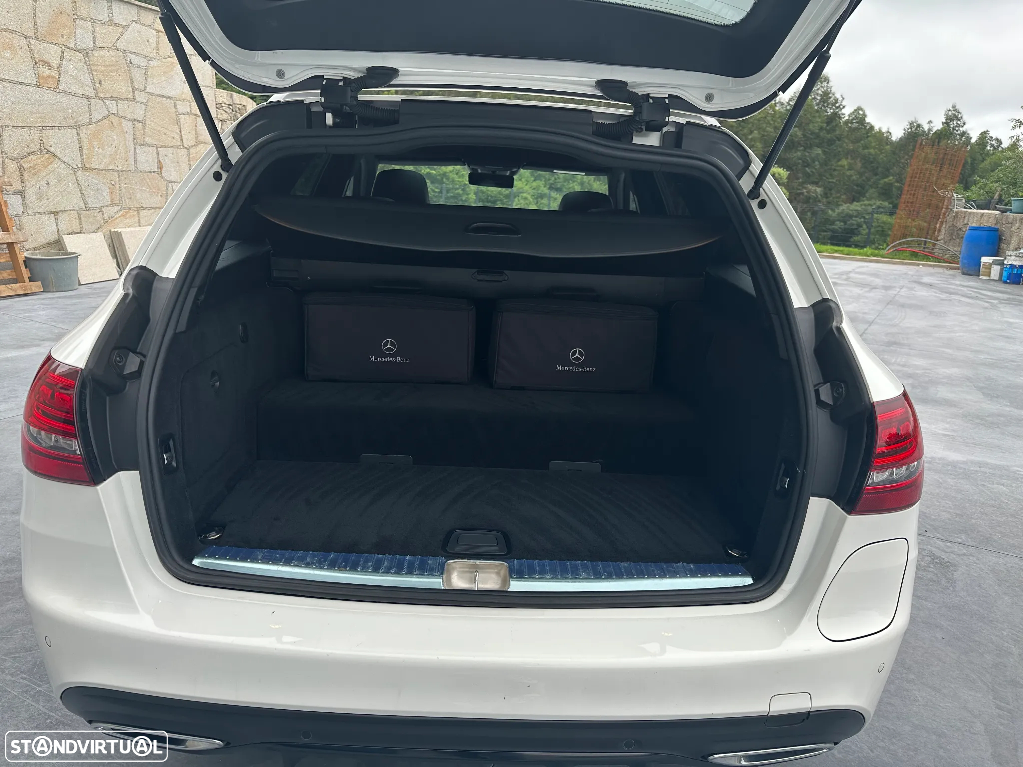 Mercedes-Benz C 300 de AMG Line - 20