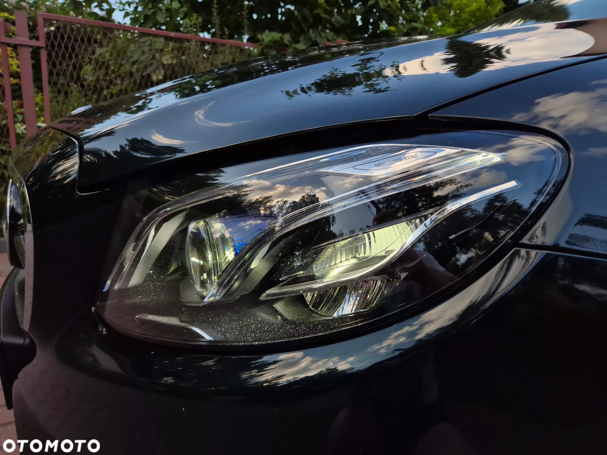 Mercedes-Benz Klasa E 220 d Coupe 9G-TRONIC AMG Line - 32