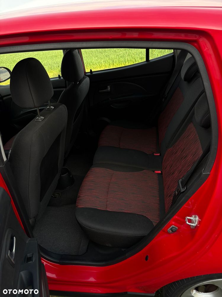 Kia Picanto 1.1 - 7
