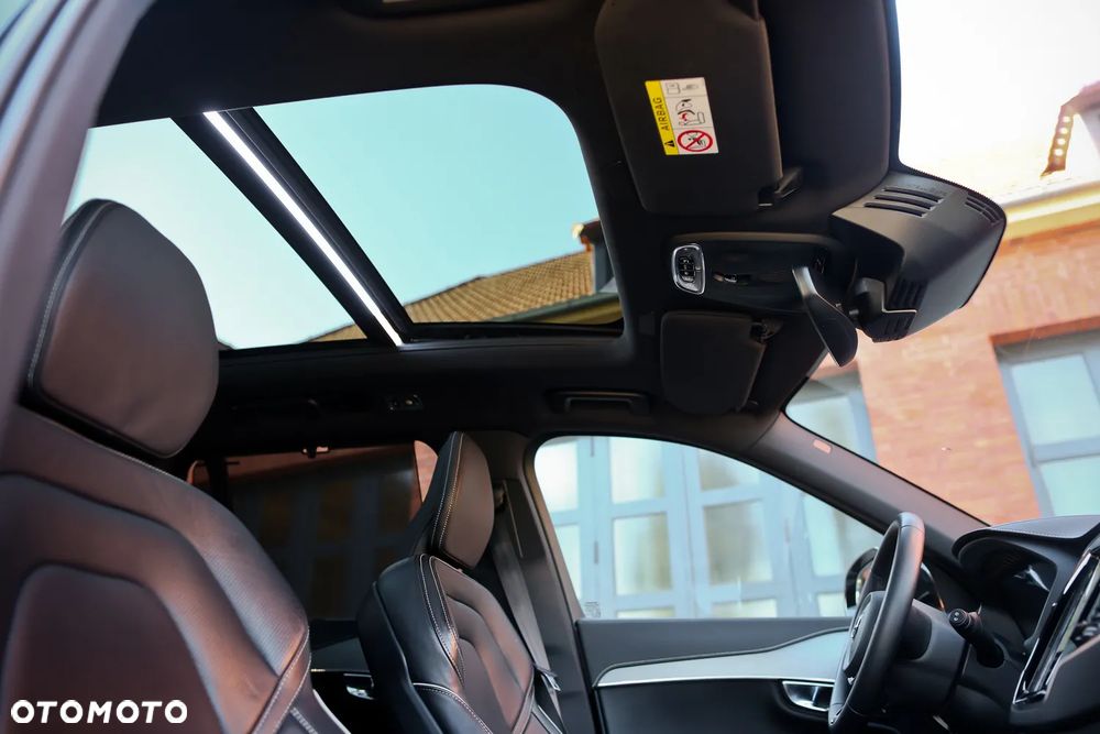 Volvo XC 90 B5 D AWD Geartronic RDesign - 28