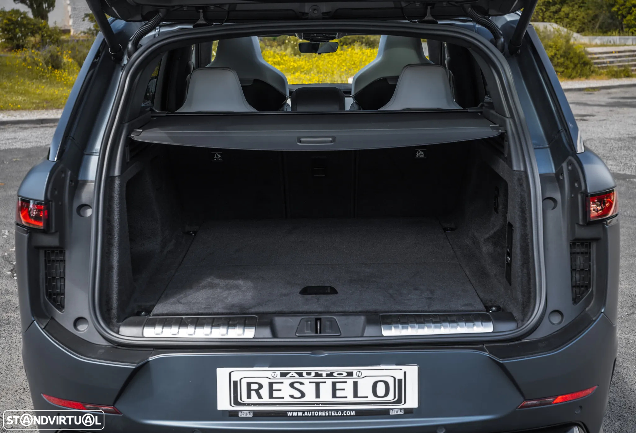 Land Rover Range Rover Sport 4.4 P635 SV Edition Two - 27