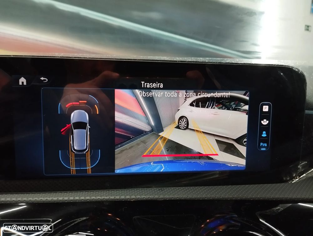 Mercedes-Benz A 180 d 8G-DCT AMG Line - 28