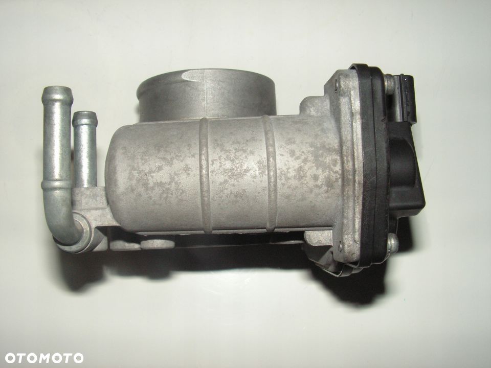 NISSAN VERSA 1,6 16V PRZEPUSTNICA HR16 IDEAŁ - 4