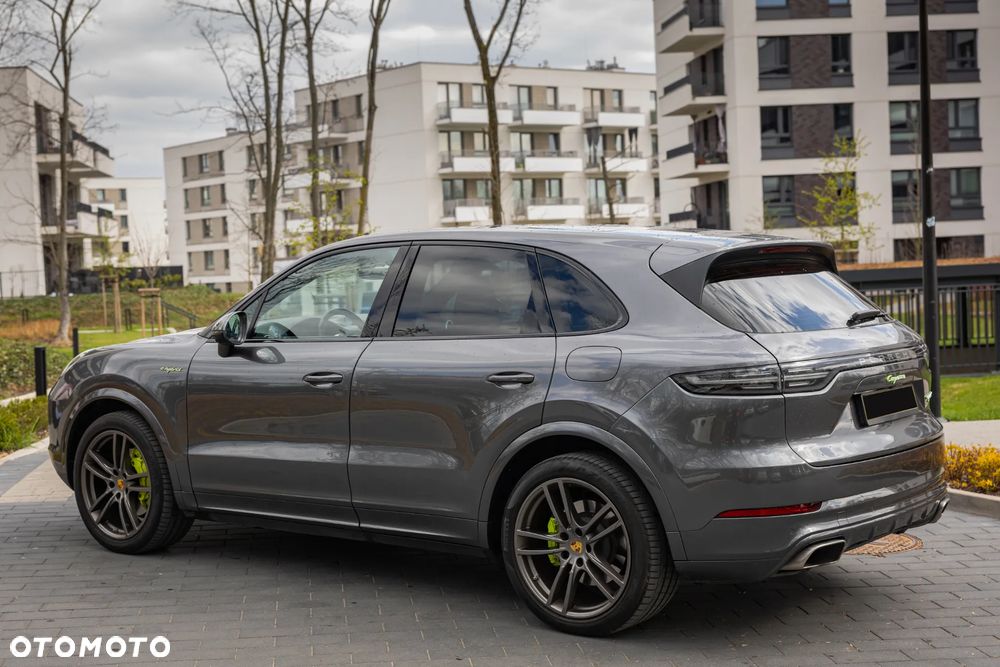 Porsche Cayenne E-Hybrid Tiptronic S Platinum Edition - 4