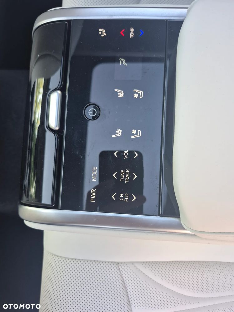 Toyota Mirai Executive - 23