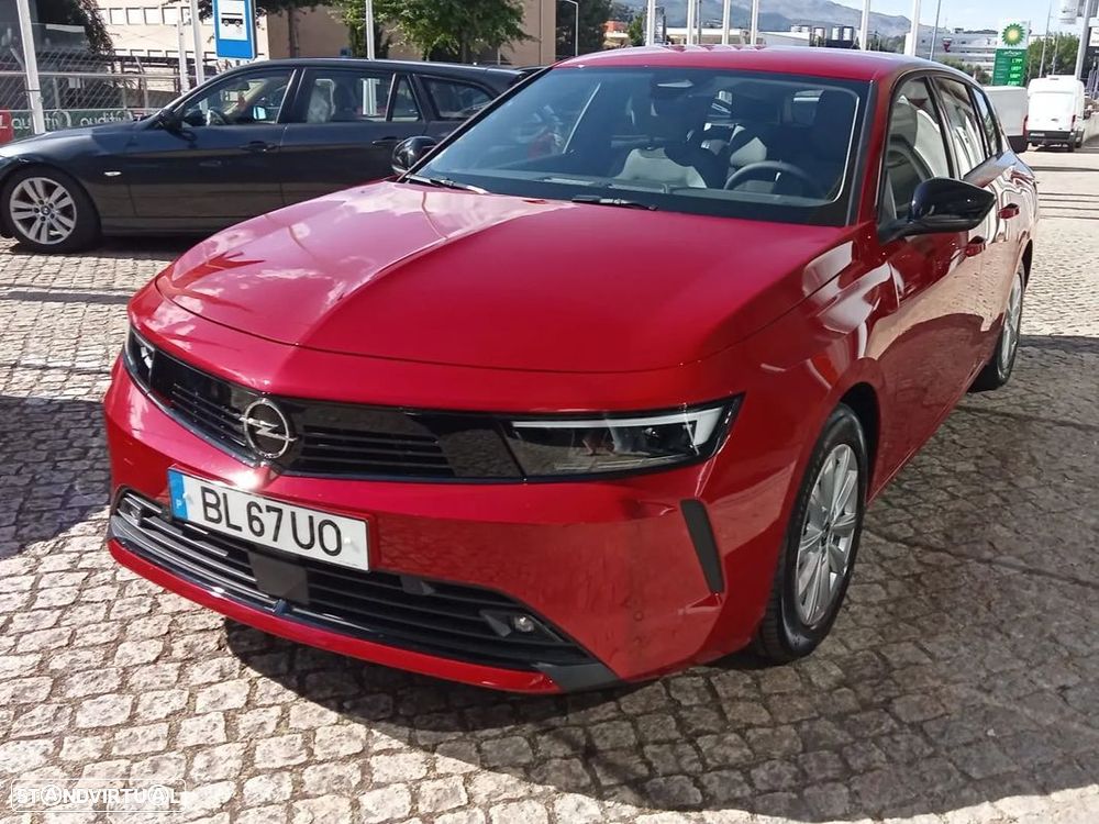 Opel Astra Sports Tourer 1.2 T Edition - 2