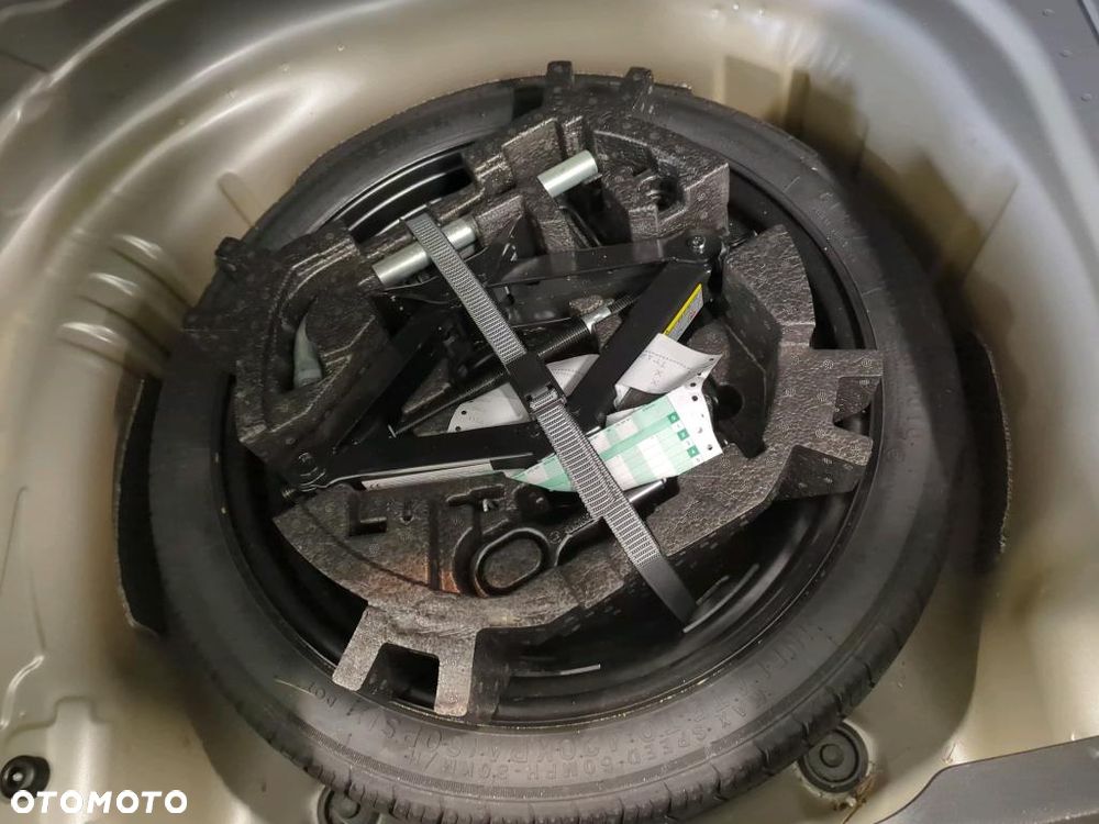 Volkswagen Passat 2.0 TDI Business DSG - 19