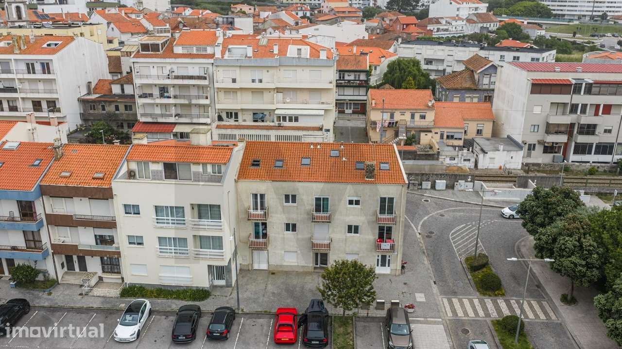 Apartamento T2 + Estúdio T1 em frente ao mar  - Vila Praia de Âncora - Grande imagem: 2/30