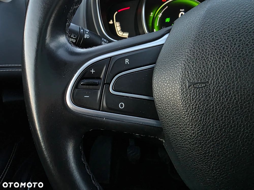 Renault Scenic 1.2 TCe Energy Bose EU6 - 28