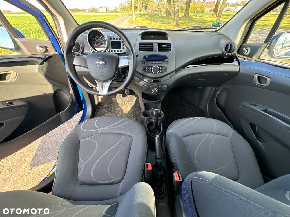 Chevrolet Spark 1.0 LT - 20