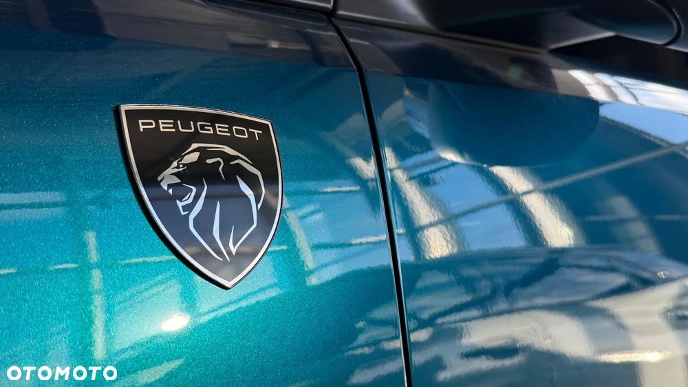 Peugeot 3008 1.2 PureTech mHEV GT E-DCS6 - 6