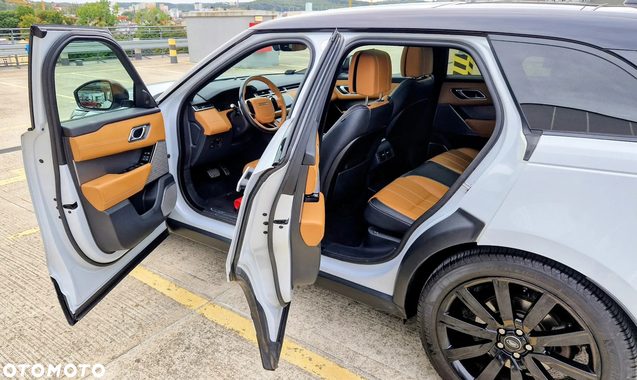 Land Rover Range Rover Velar 2.0 SD4 R-Dynamic HSE - 18