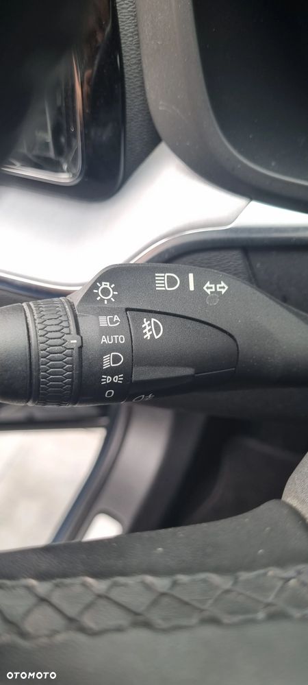 Volvo XC 60 ver-b4-d-momentum-pro - 35