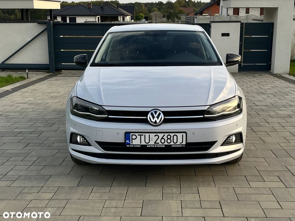 Volkswagen Polo - 2
