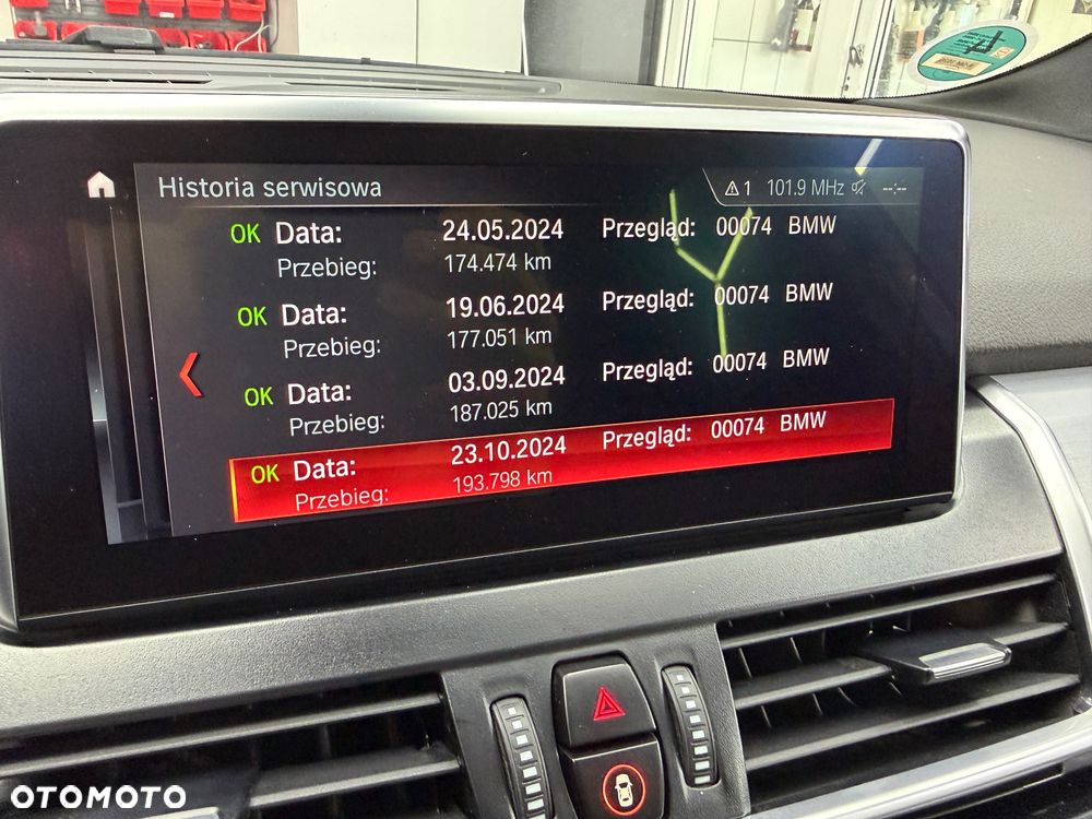 BMW Seria 2 220d xDrive Sport Line sport - 30