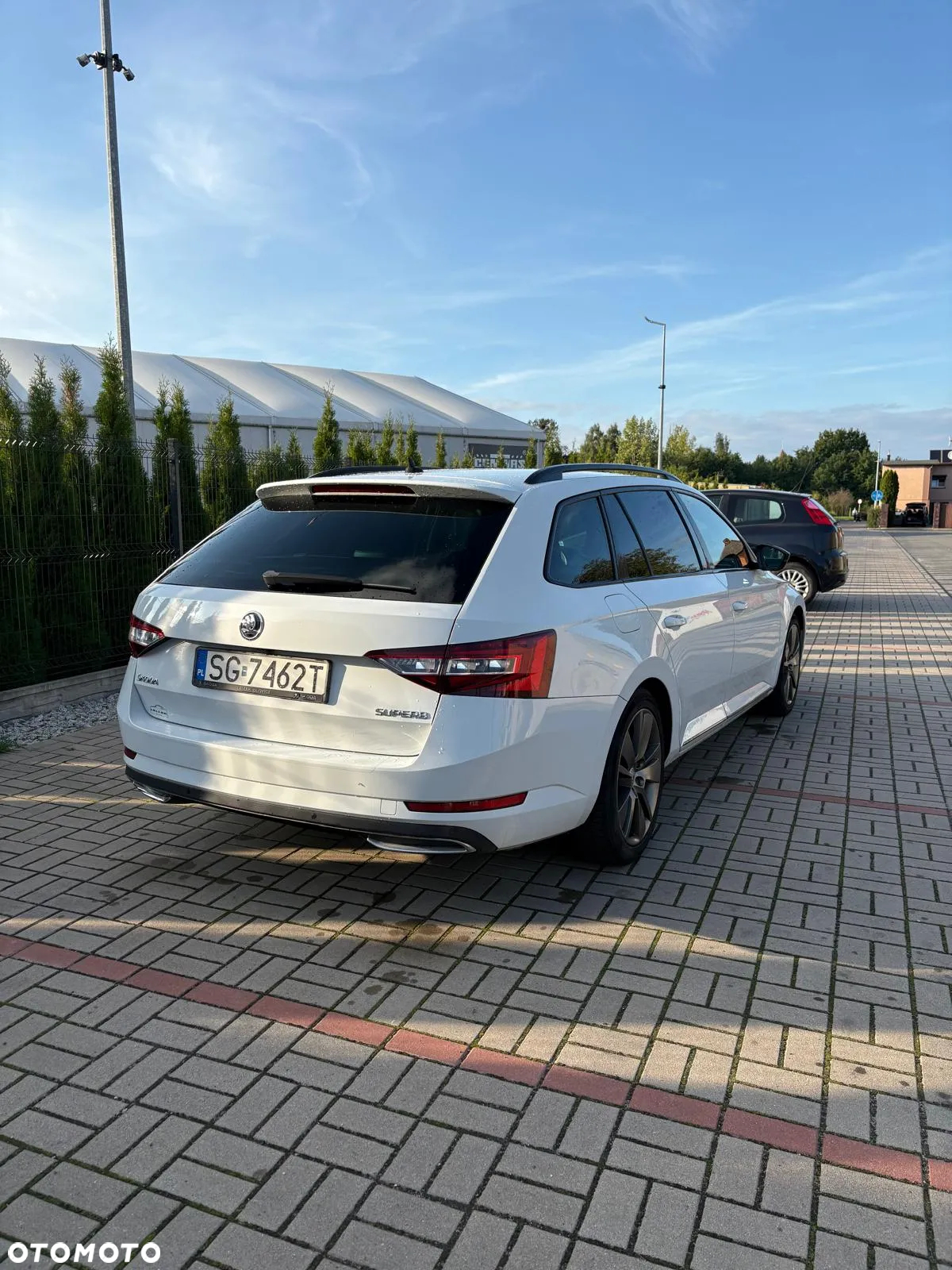 Skoda Superb 2.0 TSI Sportline DSG - 4