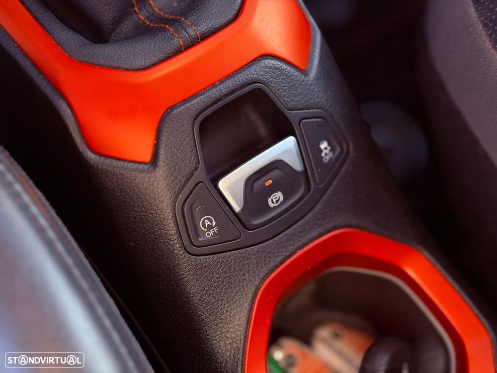 Jeep Renegade 1.6 MultiJet Opening Edition S&S - 13