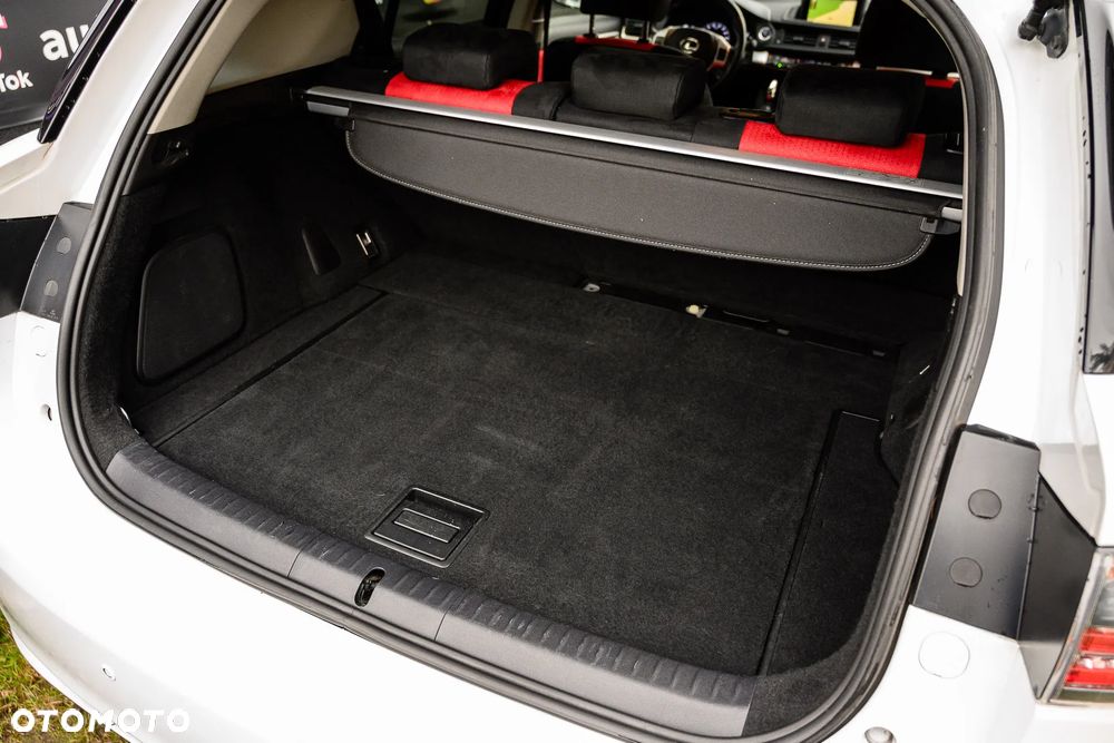 Lexus CT Executive Line - 18