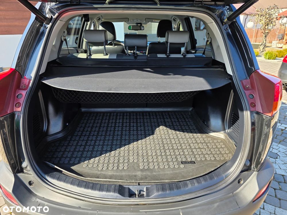 Toyota RAV4 2.2 D-4D Premium - 8