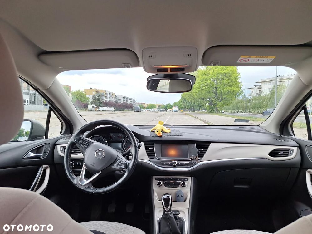 Opel Astra 1.4 Turbo Innovation - 9