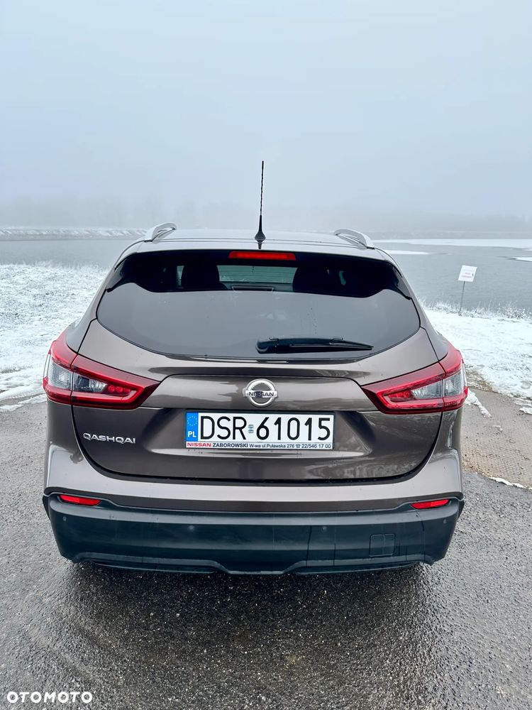 Nissan Qashqai 1.3 DIG-T ACENTA - 6