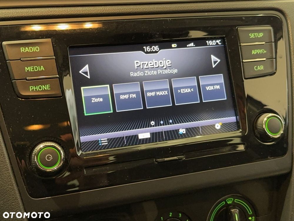 Skoda RAPID 1.0 TSI Ambition - 29