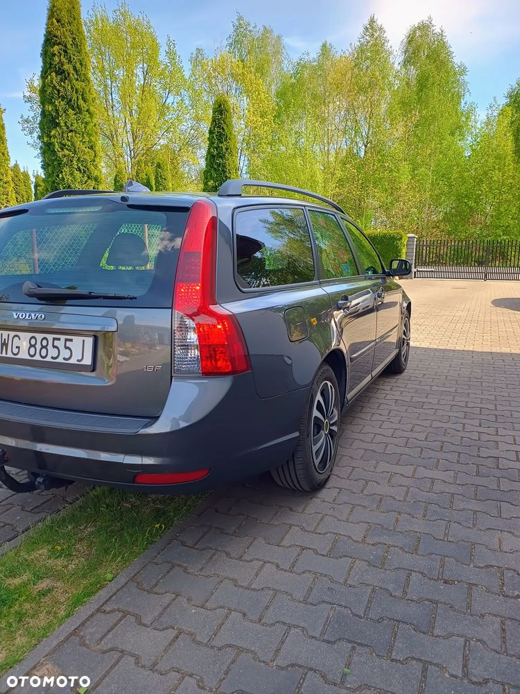 Volvo V50 1.8 Momentum - 7