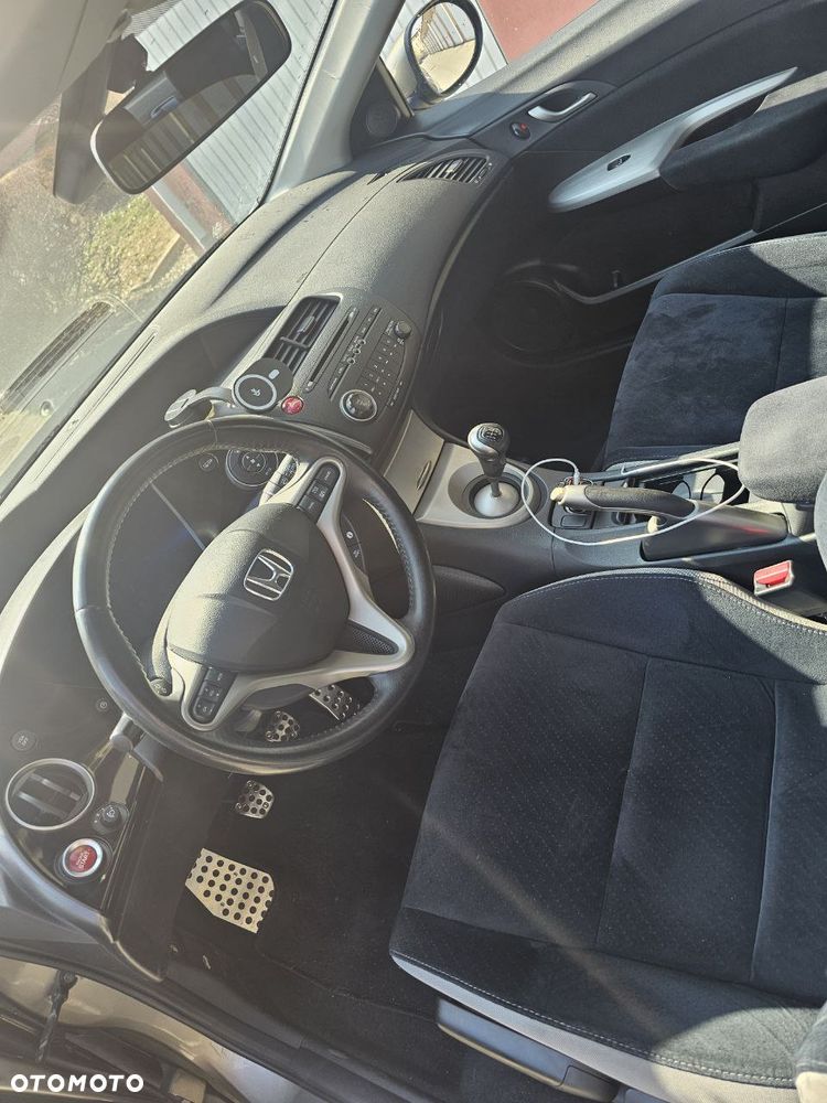 Honda Civic 1.8 Comfort - 14