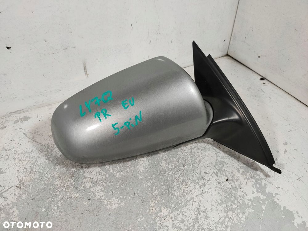 lusterko prawe ly7q a4 b6 b7 5 pin europa - 2