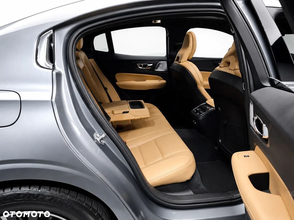Volvo S60 T5 Inscription - 12