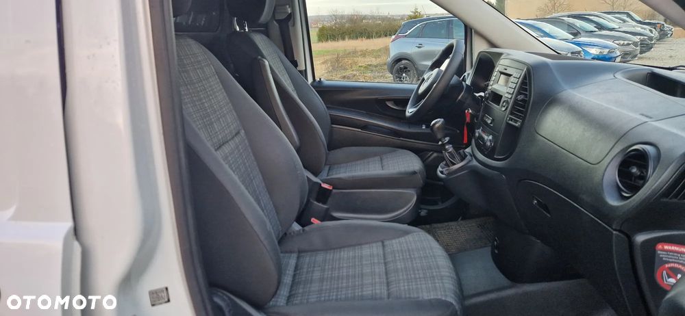 Mercedes-Benz VITO - 13