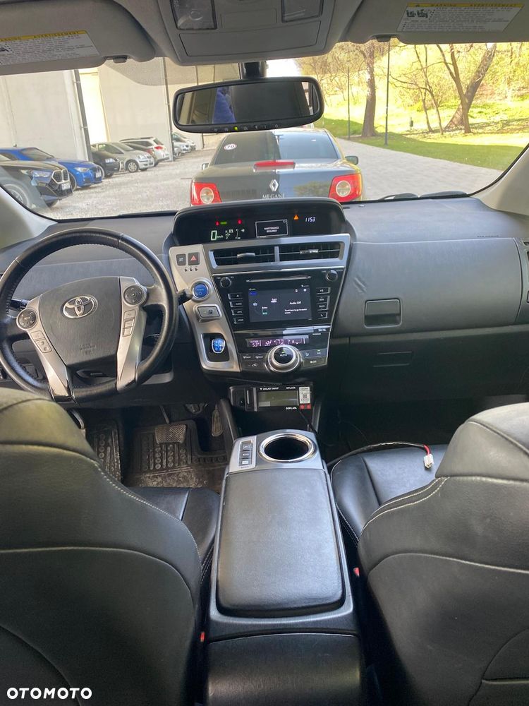 Toyota Prius 1.8 HSD Luna - 9