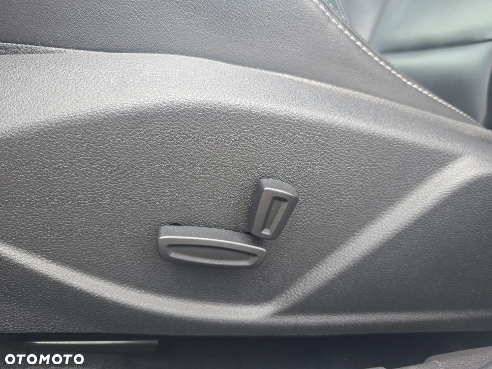 Ford Focus - 13
