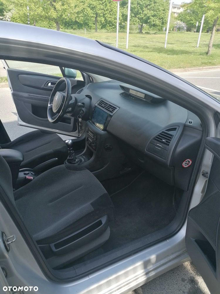 Citroën C4 - 4